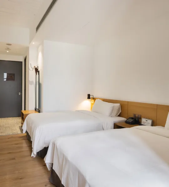 Superior Twin Room2
