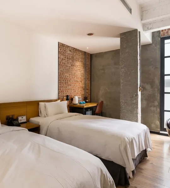 Superior Twin Room4